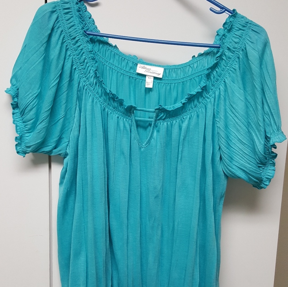 Allison Brittney top